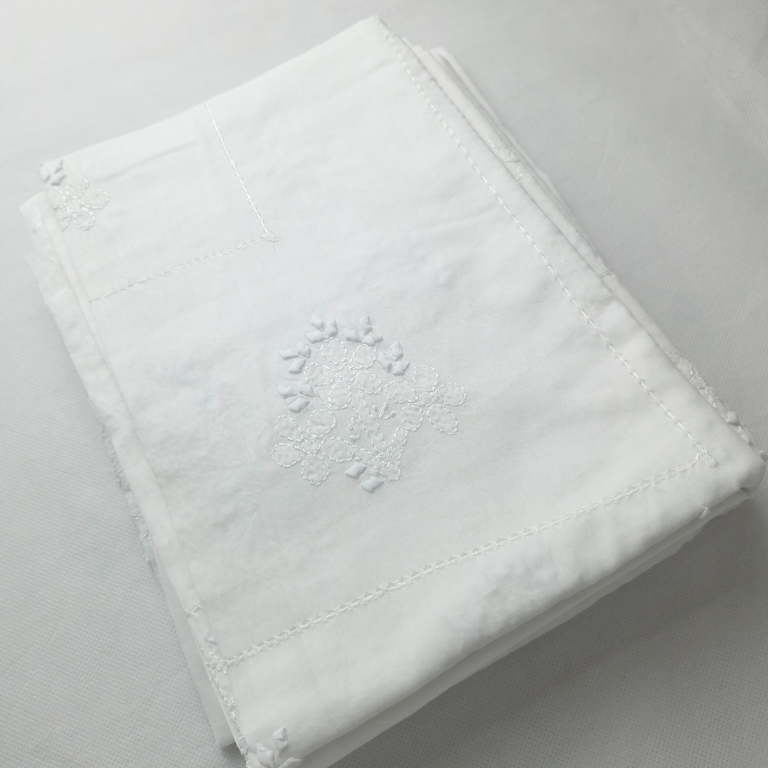 albaas | Tarkashi Applique Shadow on Lawn Dupatta | ALTAD-WHITE