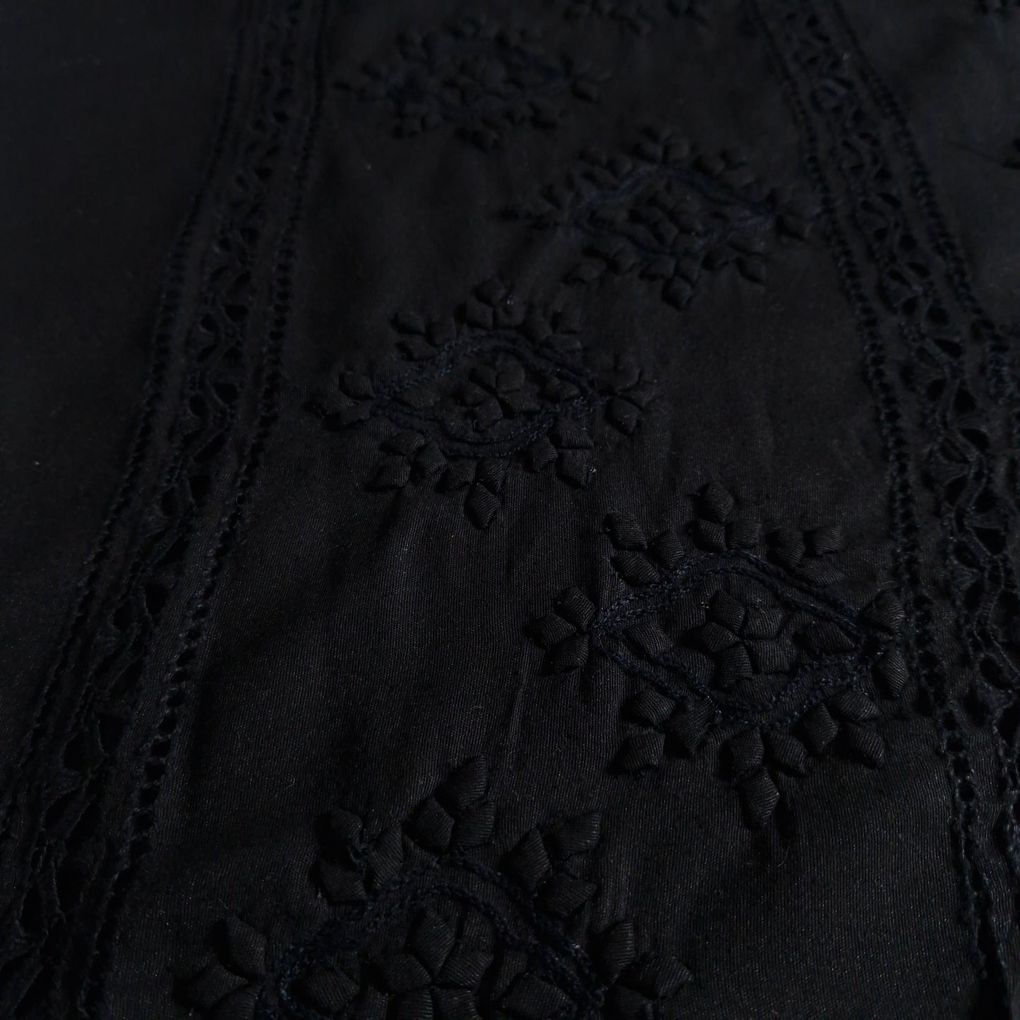 albaas | Tarkashi  Applique on Karandi Shirt's Front and Sleeves with Matching Plain Trousers - Unstitched 2PC Suit   | AKTAST-36537 -BLACK